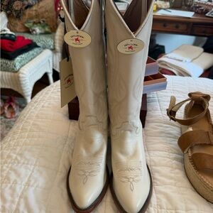 Women's Ivory cowboy Heeled Boots